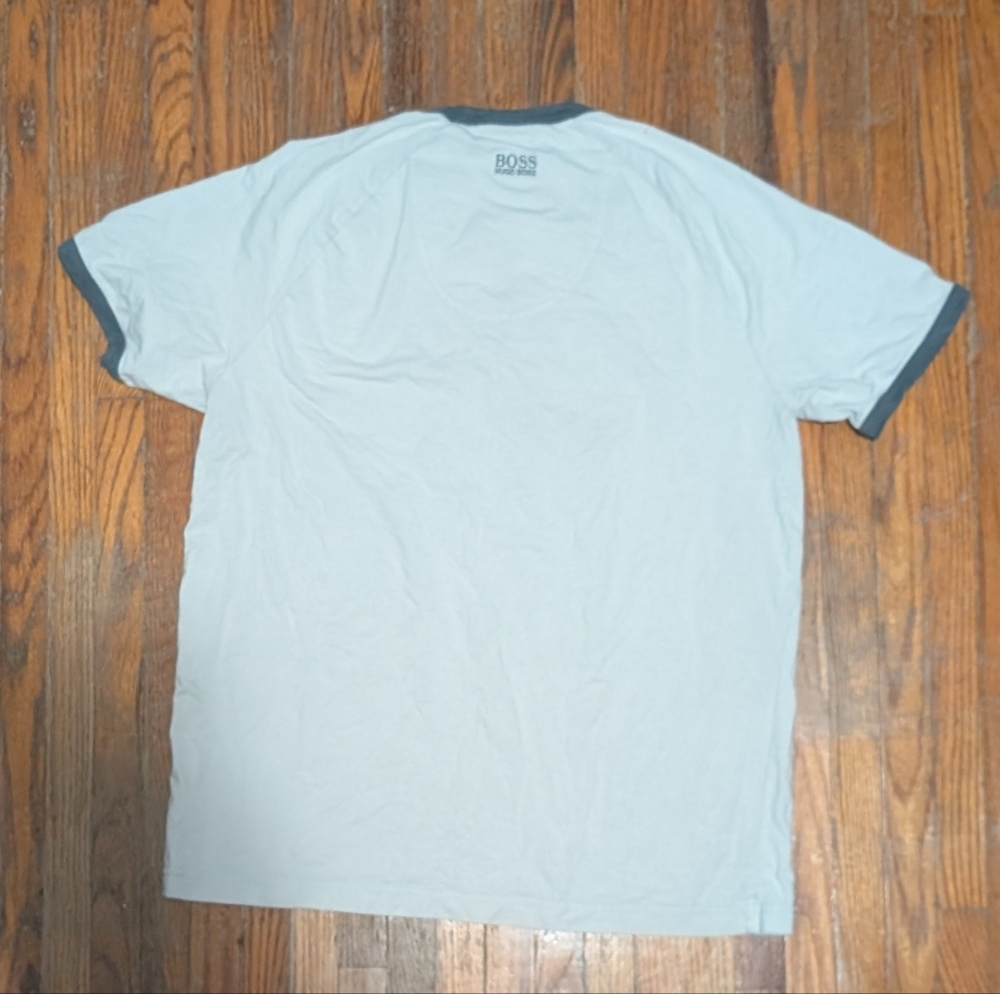 Hugo Boss Ringer Tee - Picture 2 of 4